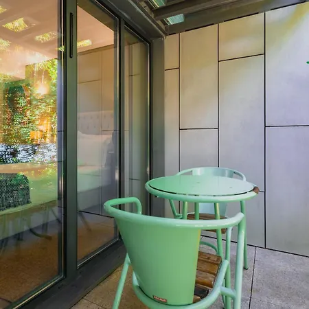 Jardim Da Batalha Boutique By Shiadu 3*