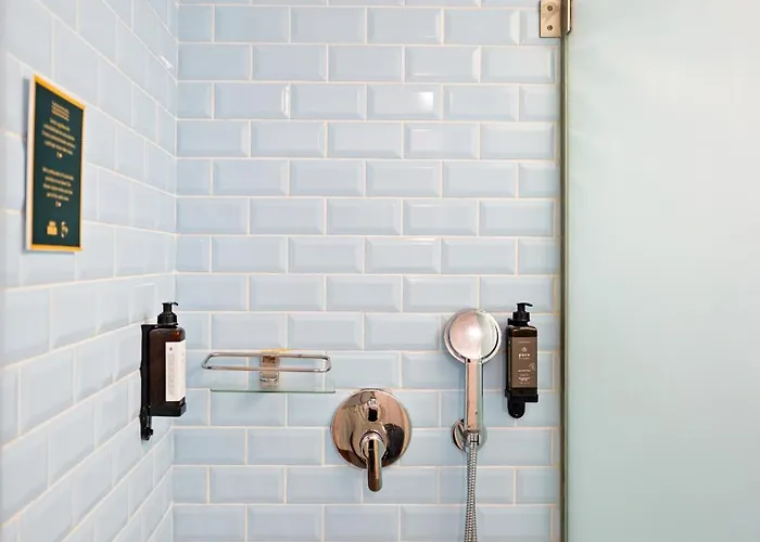 Jardim Da Batalha Boutique By Shiadu