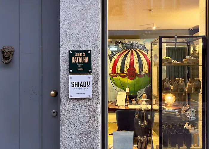Jardim Da Batalha Boutique By Shiadu 3*