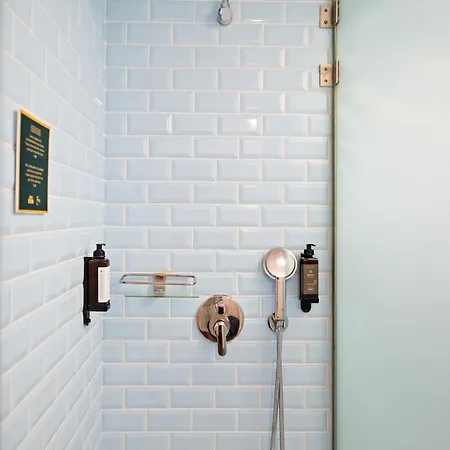 Jardim Da Batalha Boutique By Shiadu