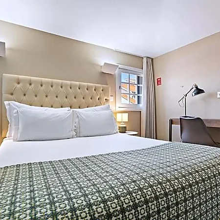 Jardim Da Batalha Boutique By Shiadu 3*