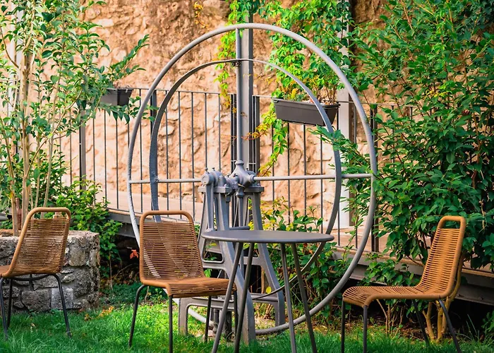 Jardim Da Batalha Boutique By Shiadu Oporto