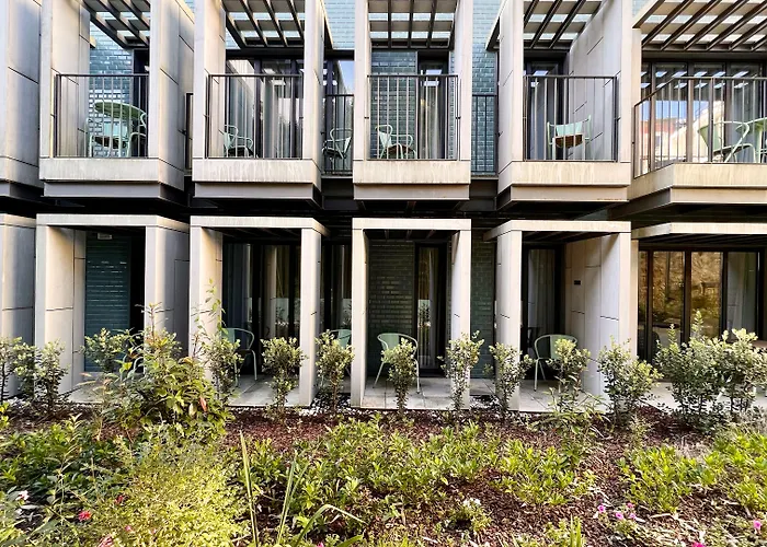 Jardim Da Batalha Boutique By Shiadu