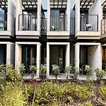 Jardim Da Batalha Boutique By Shiadu