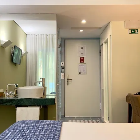 Jardim Da Batalha Boutique By Shiadu Hotel 3*